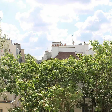Charming T3 In The Center Of