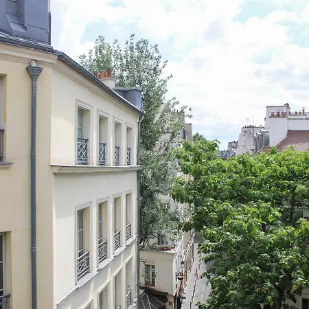 Charming T3 In The Center Of Apartment Paris