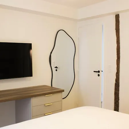 Charming T3 In The Center Of *