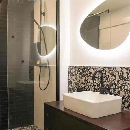 Charming T3 In The Center Of *